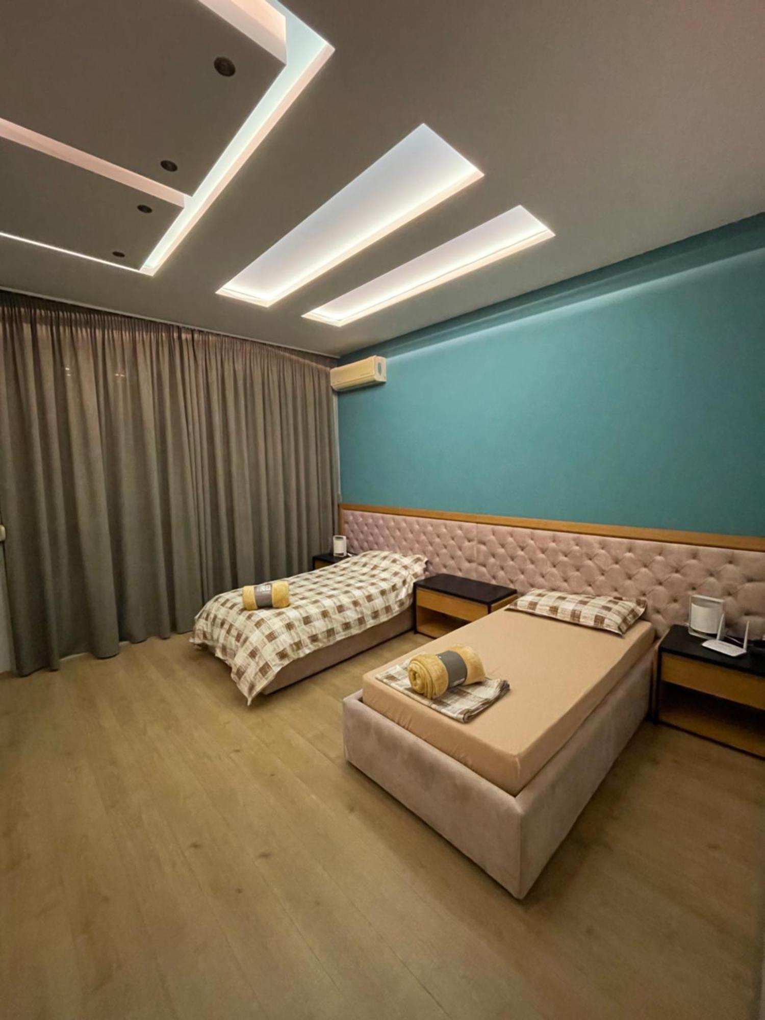 Lux Apartment Tirana Exterior foto